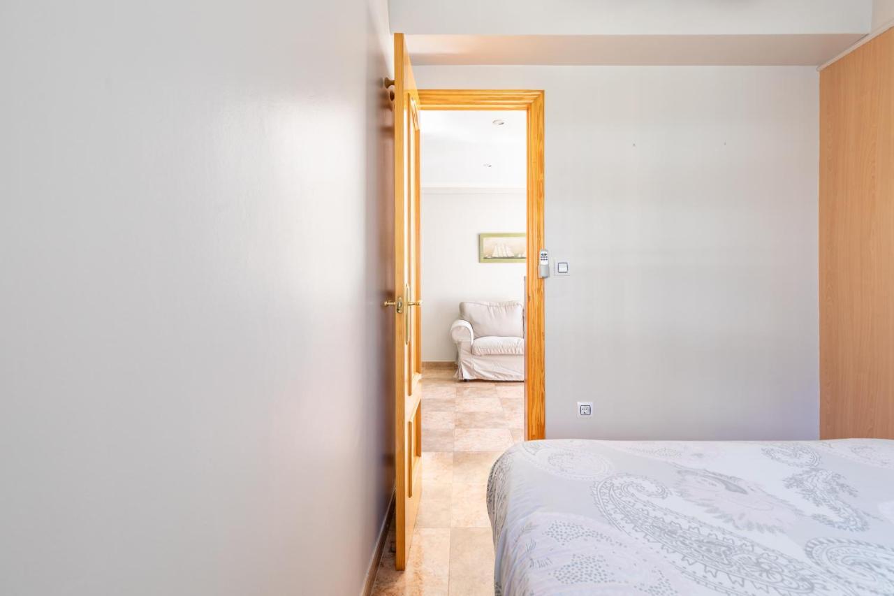 Apartamento Pobla De Farnals, Vistas Al Mar, Wifi ปวยบลา เด ฟาร์นัลส์ ภายนอก รูปภาพ